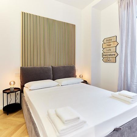 Duomo Imperial Suits - Modern And Comfortable Milano Eksteriør bilde