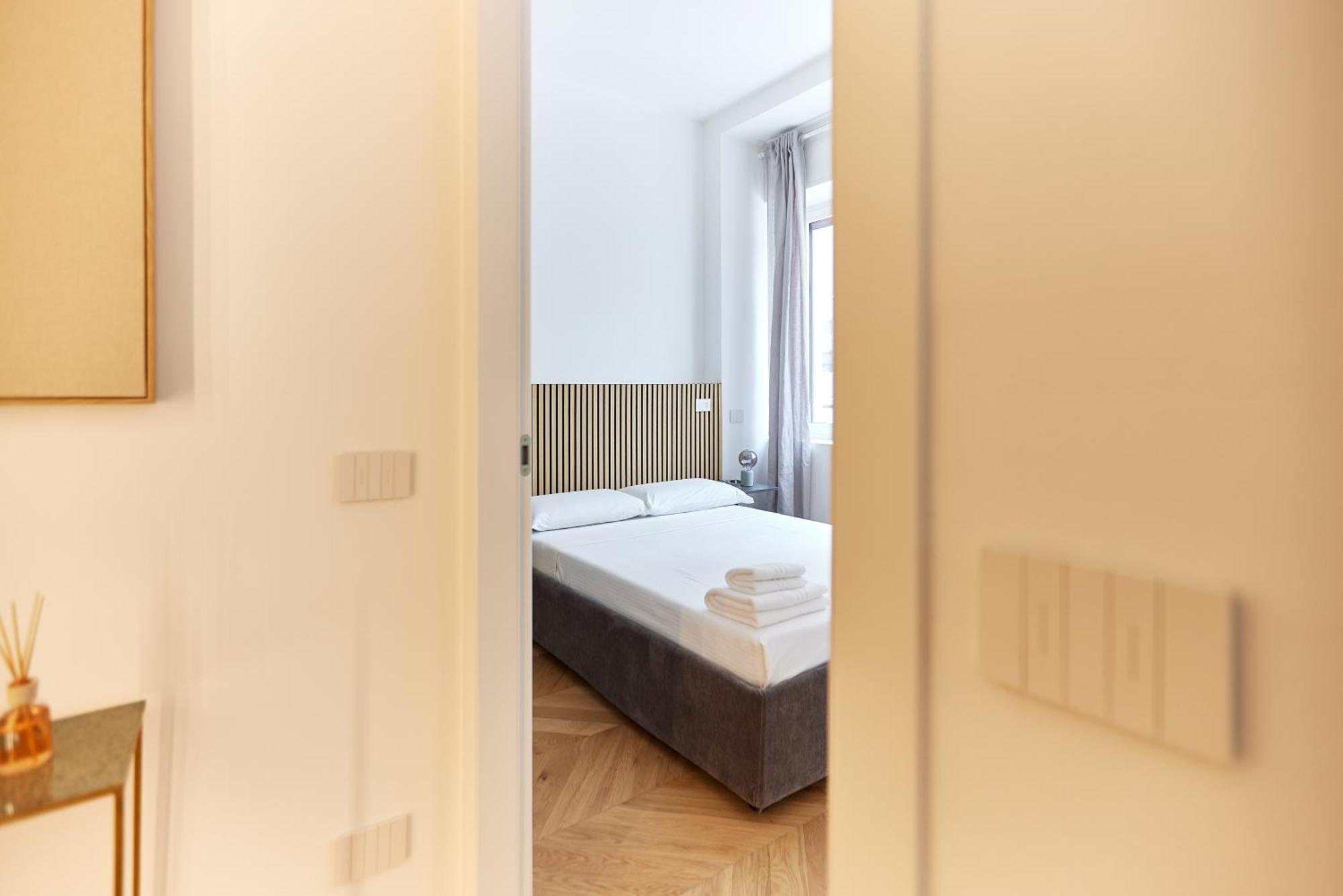 Duomo Imperial Suits - Modern And Comfortable Milano Eksteriør bilde